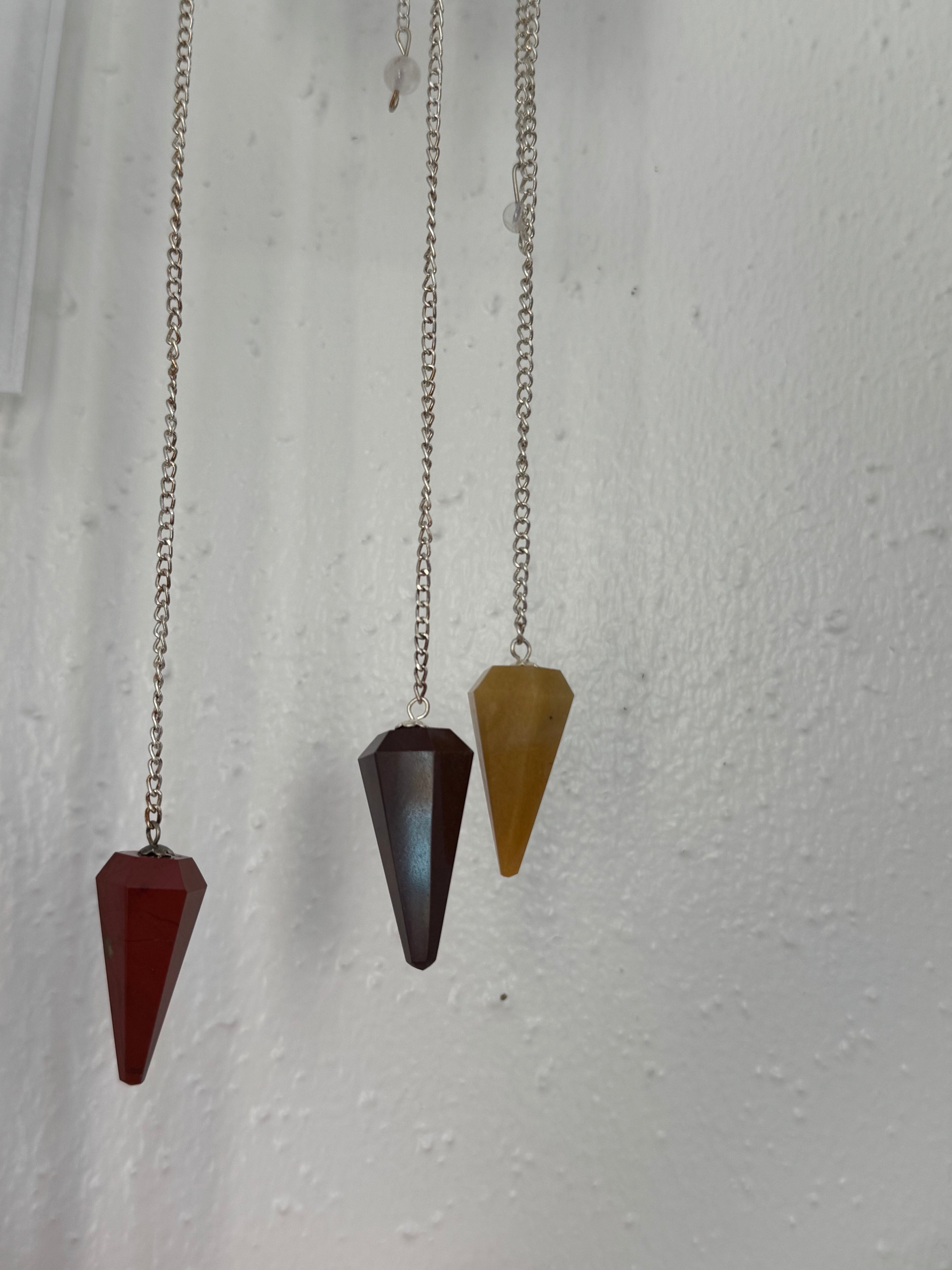 Guiding Light Pendulums