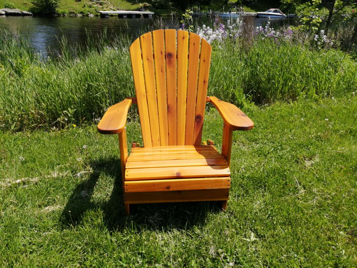 Wooden Folding Upright Adirondack Chair (Large) - R3 Miracles