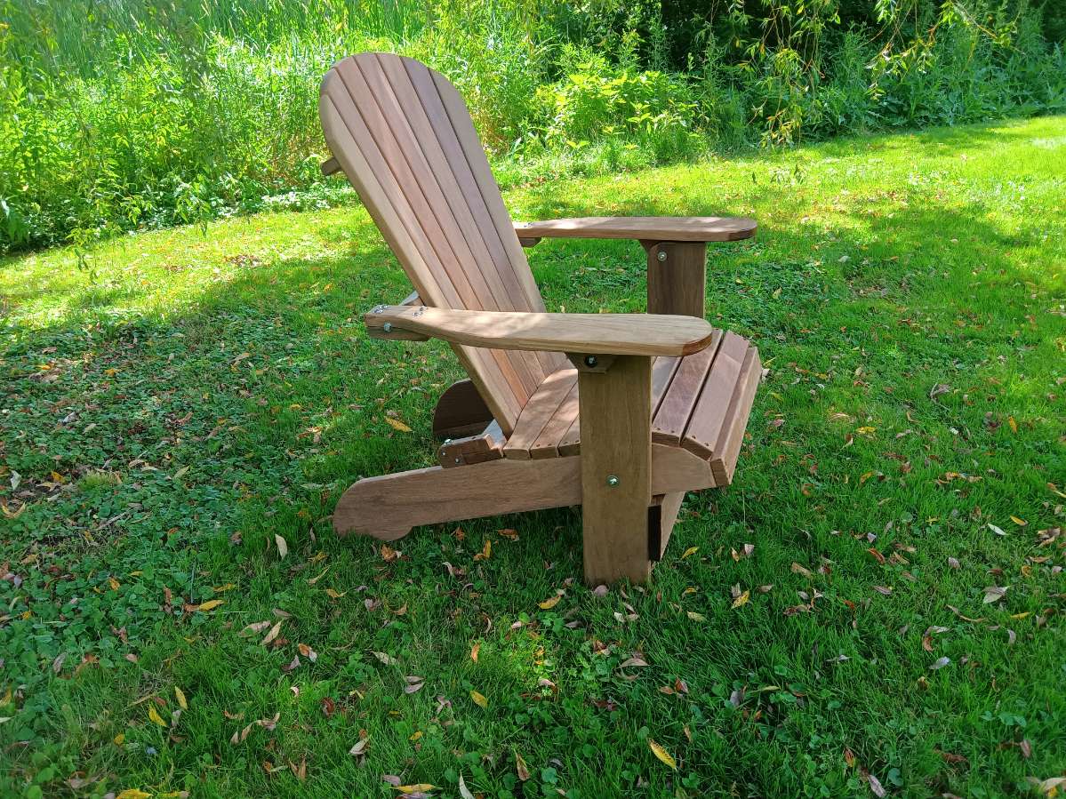 Wooden Folding Upright Adirondack Chair (Large) - R3 Miracles